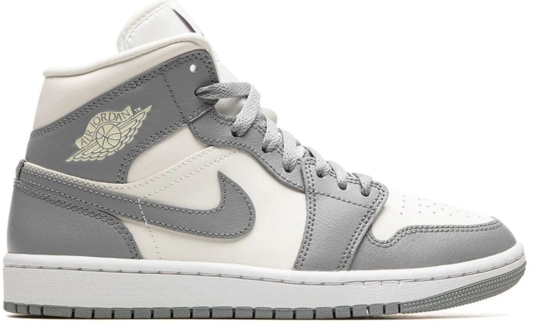 Jordan 1 Mid “Stealth”