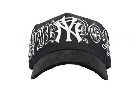 31 Hats Ny Crystals Black White