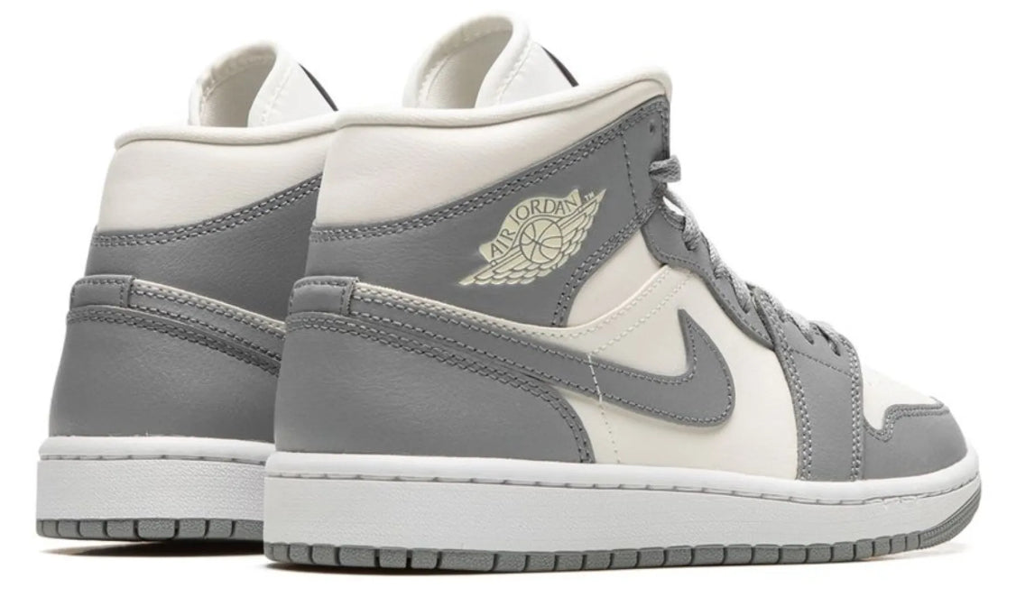 Jordan 1 Mid “Stealth”