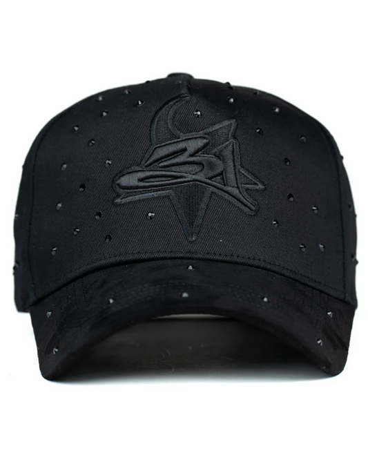 31 Hats “Blackout”